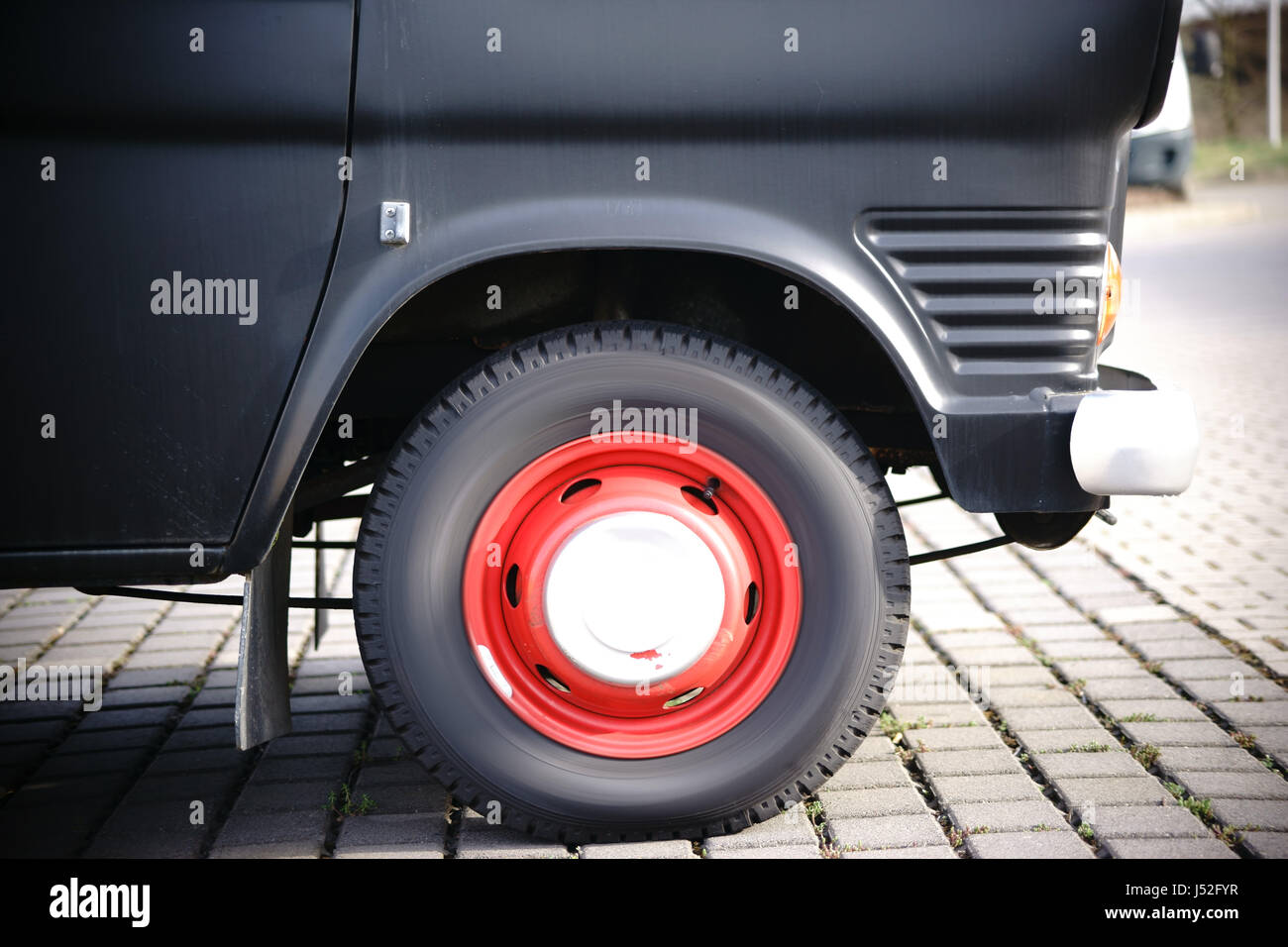 Wheels caravan hi-res stock photography and images - Page 7 - Alamy