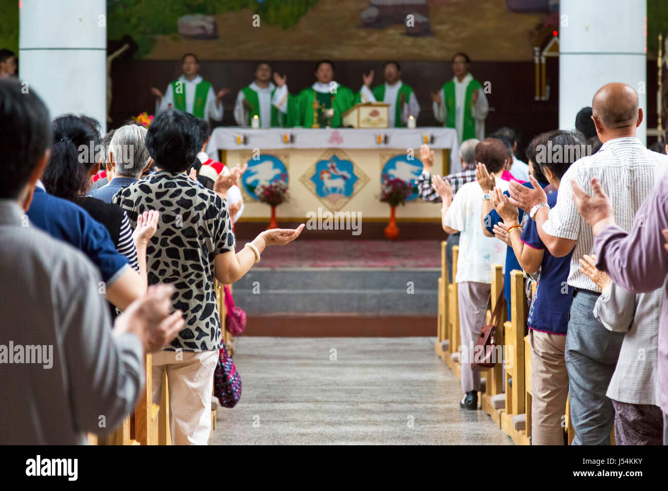 Sunday mass at Yinchuan, Catholic Church of Our Lady Sacred Heart, Ningxia, China Stock Photo