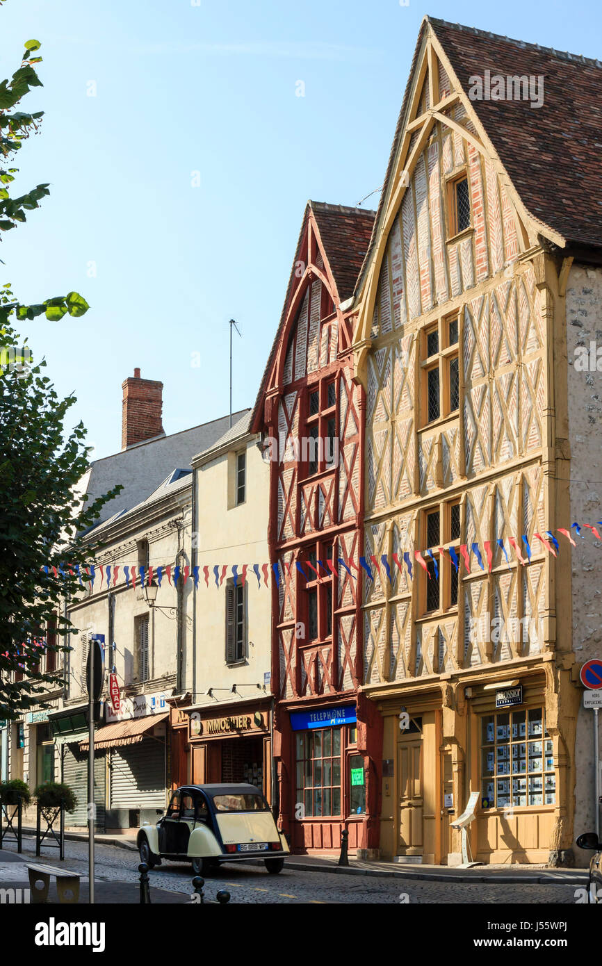 France, Loir et Cher, Montrichard, half-timbered buildings in the town and Citroen 2CV Stock Photo