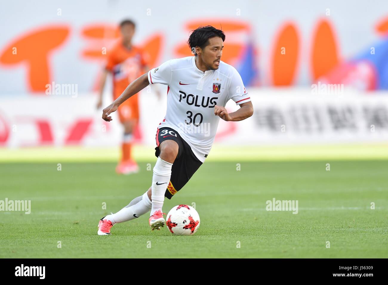 Shinzo Koroki Reds May 14 17 Football Soccer 17 J1 League Match Between Albirex Niigata 1 6 Urawa Red Diamonds At Denka Big Swan Stadium In Niigata Japan Photo By Aflo Stock Photo Alamy