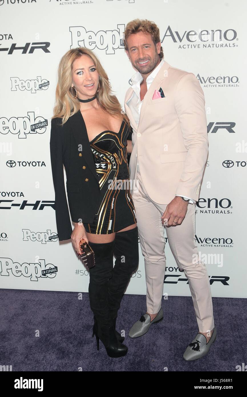 New York Ny Usa 16th May 17 Geraldine Bazan And Gabriel Soto At People En Espanol S 50 Most Beautiful Gala 17 At Espace On May 16 17 In New York City Credit