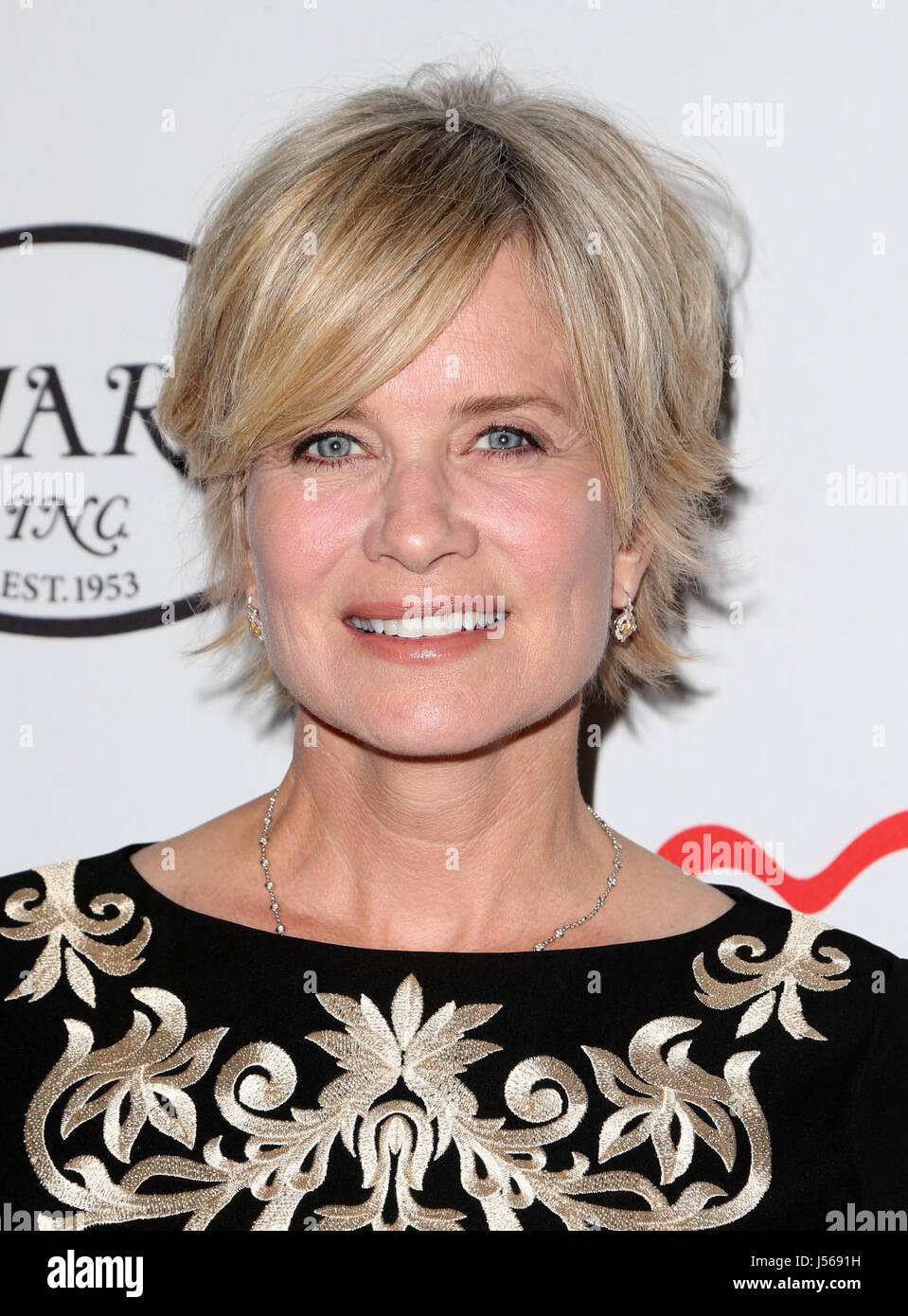 Beverly Hills, USA. 16th May, 2017. Mary Beth Evans, at 2017 CASA of