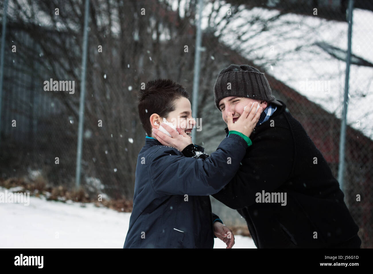 Father son cheerful fun playful hi-res stock photography and images - Alamy