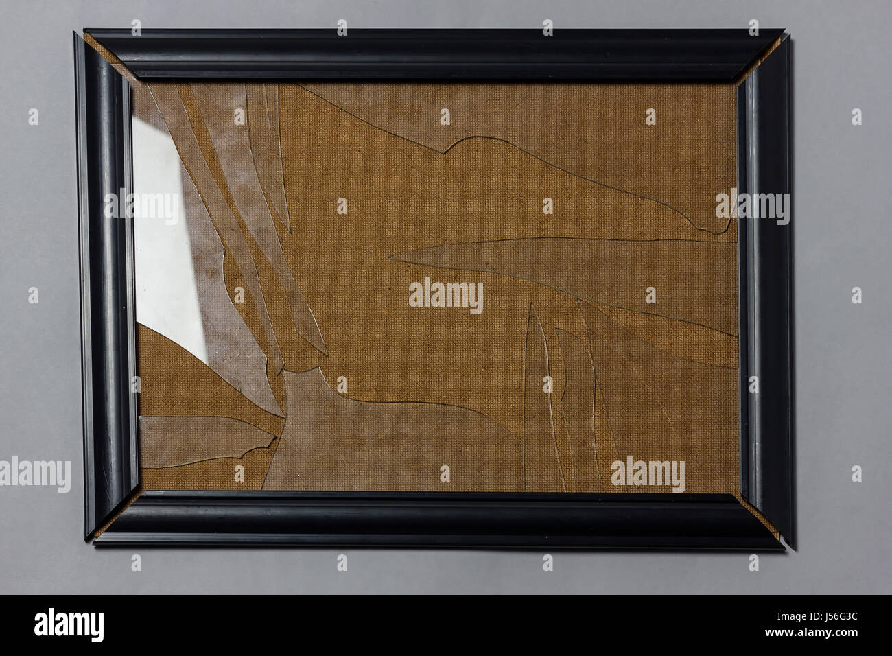 Broken picture frame hires stock photography and images Alamy