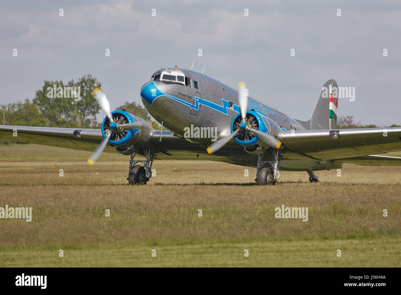 Plane engine start Stock Photo Alamy