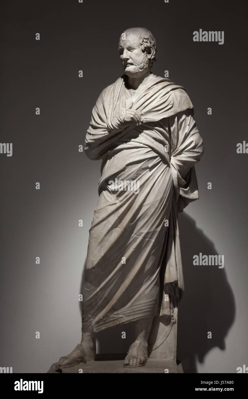 Marble statue of Greek statesman and orator Aeschines (389-314 BC). Roman copy from the 1st century AD after a Greek original found in the rectangular peristyle in the Villa dei Papiri (Villa of the Papyri) in Herculaneum on display in the National Archaeological Museum in Naples, Campania, Italy. Stock Photo