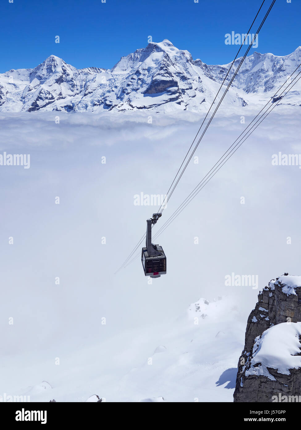 Schilthorn Cable Car To Piz Gloria Switzerland Stock Photo Alamy schilthorn-cable-car-to-piz-gloria-switzerland-stock-photo-alamy