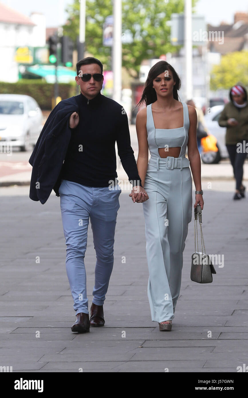 TOWIE Filming scenes with a 60's style theme at Faces Nightclub Ilford ...