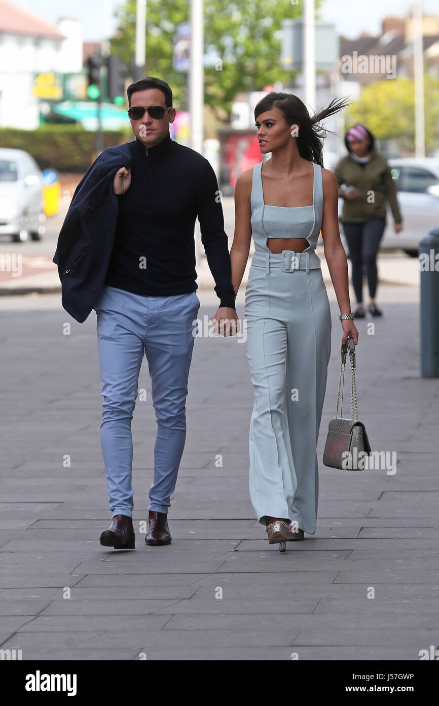 TOWIE Filming scenes with a 60's style theme at Faces Nightclub Ilford ...