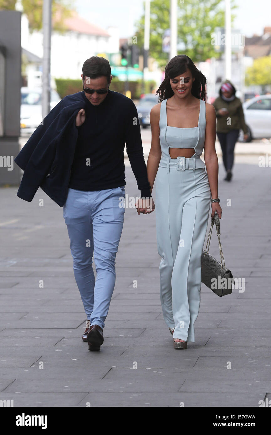 TOWIE Filming scenes with a 60's style theme at Faces Nightclub Ilford ...