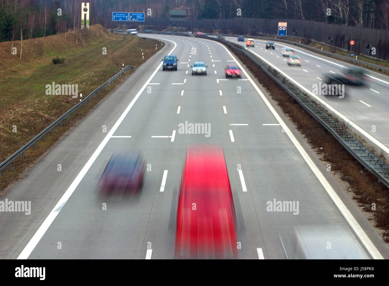 Warnung vor wilder elchquerung autobahn Stock-Vektorgrafiken kaufen - Alamy