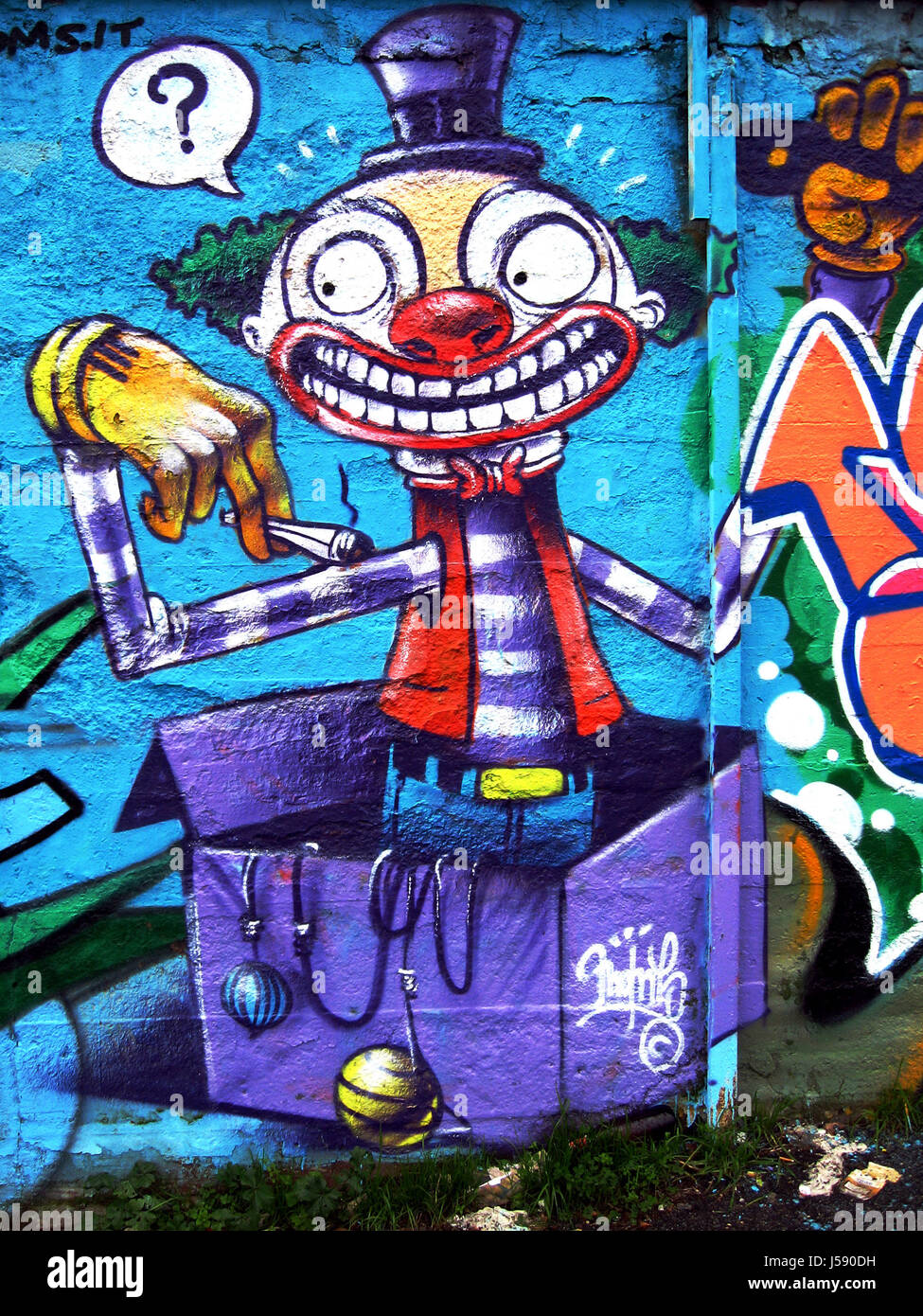 clown smoking cigarette painting Clown smoking hi-res stock photography and images