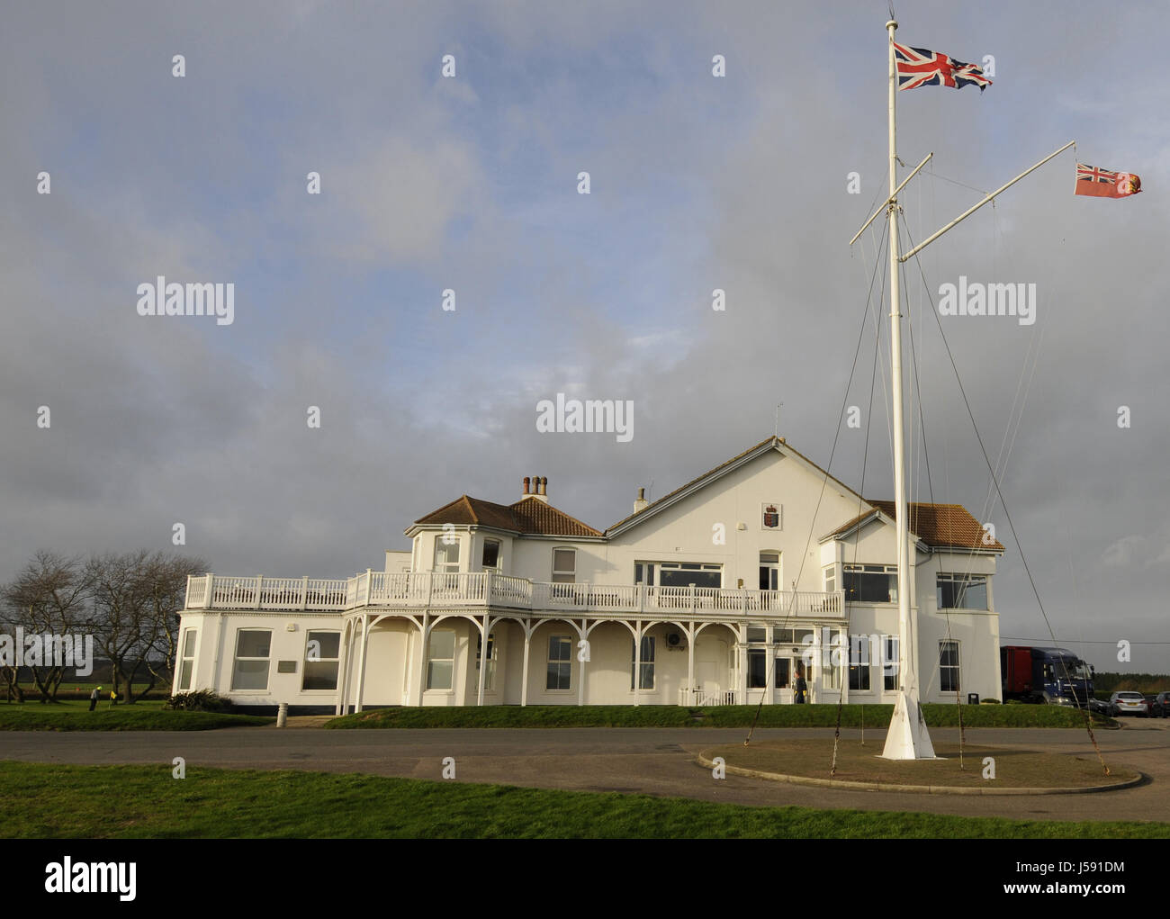 Royal cinque ports hires stock photography and images Alamy