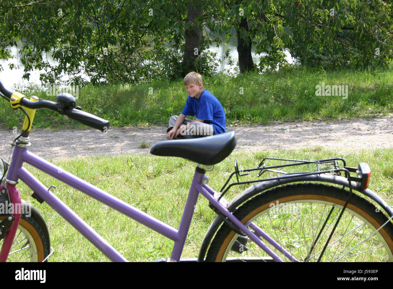 sit and cycle bike