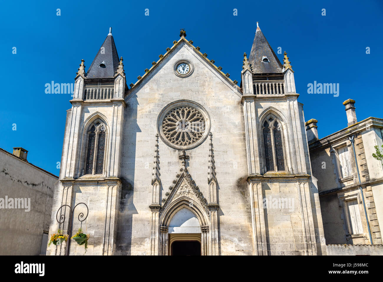 Saint Jacques Church in Cognac, France Stock Photo Alamy