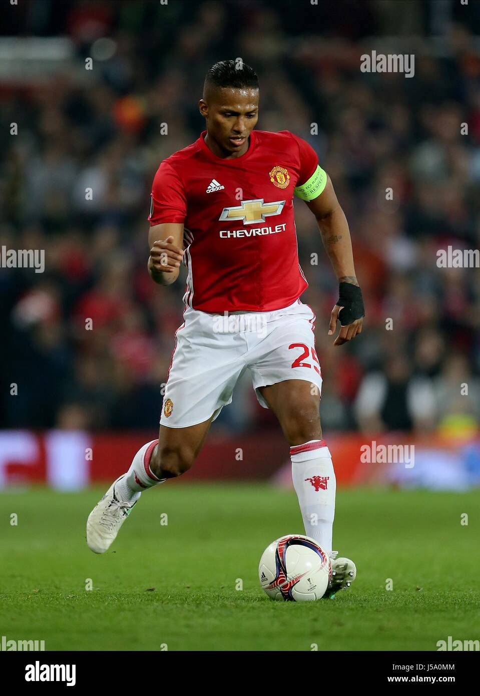valencia manchester united match