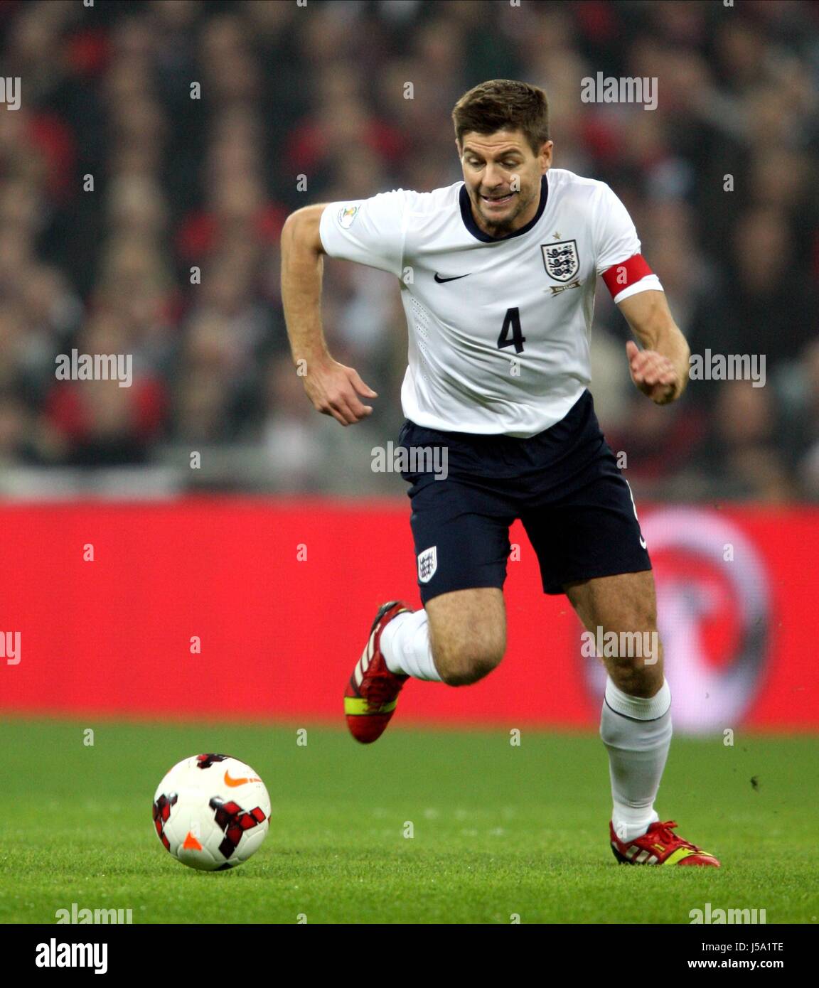 STEVEN GERRARD ENGLAND LIVERPOOL FC ENGLAND LIVERPOOL FC WEMBLEY steven-gerrard-england-liverpool-fc-england-liverpool-fc-wembley