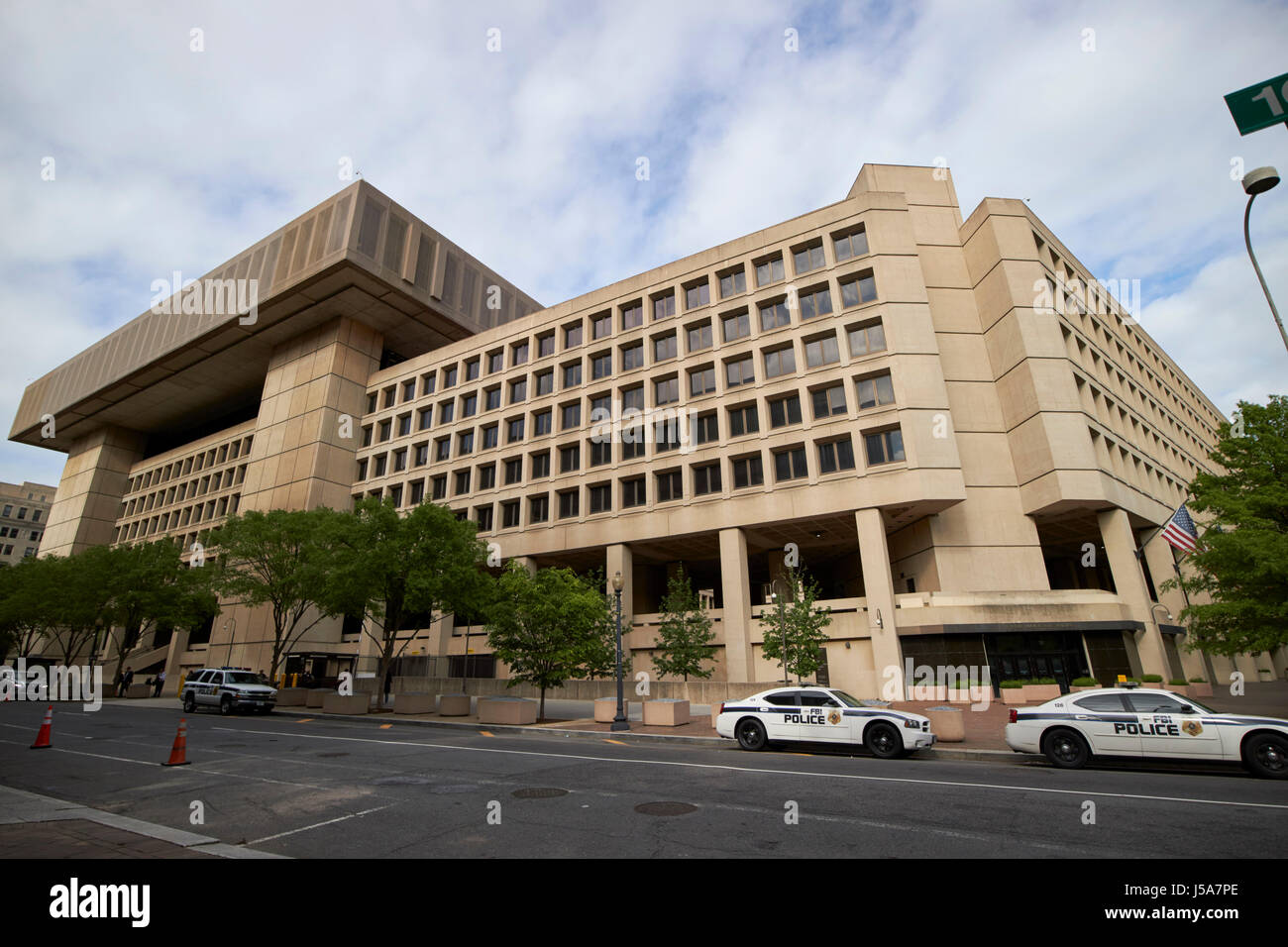federal bureau of investigation fbi headquarters j edgar hoover building Washington DC USA Stock Photo