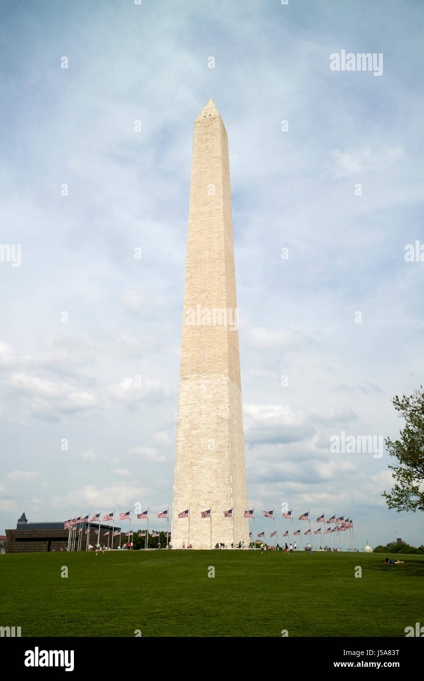 the washington monument obelisk the national mall Washington DC USA Stock Photo