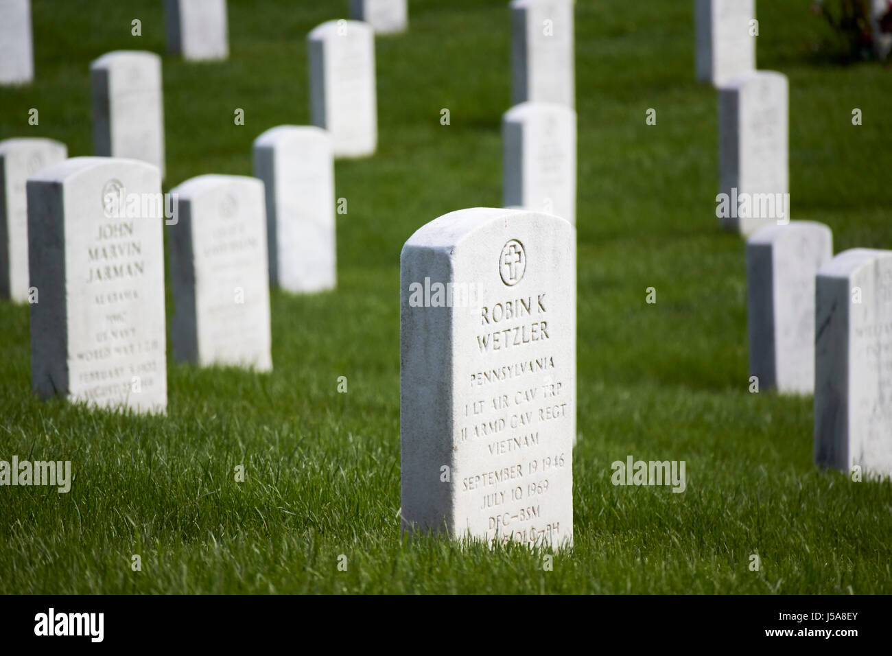 white gravestones in arlington cemetery Washington DC USA Stock Photo