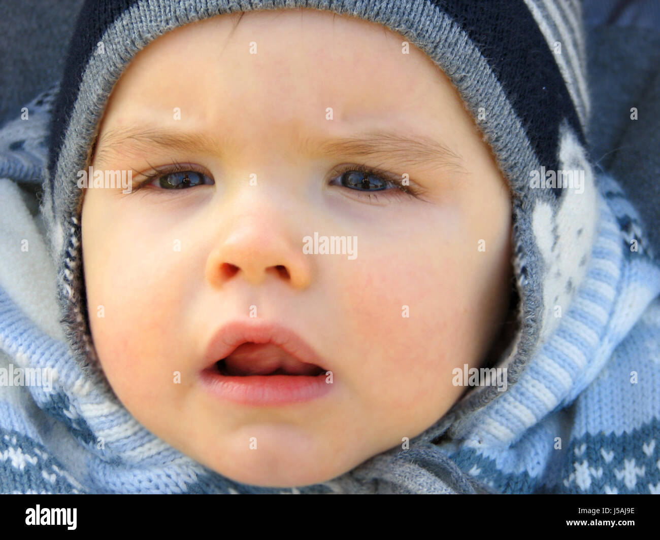 mouth,face,portrait,eyes,cap,observe,toddler,direkter blick,babygesicht,sss Stock Photo