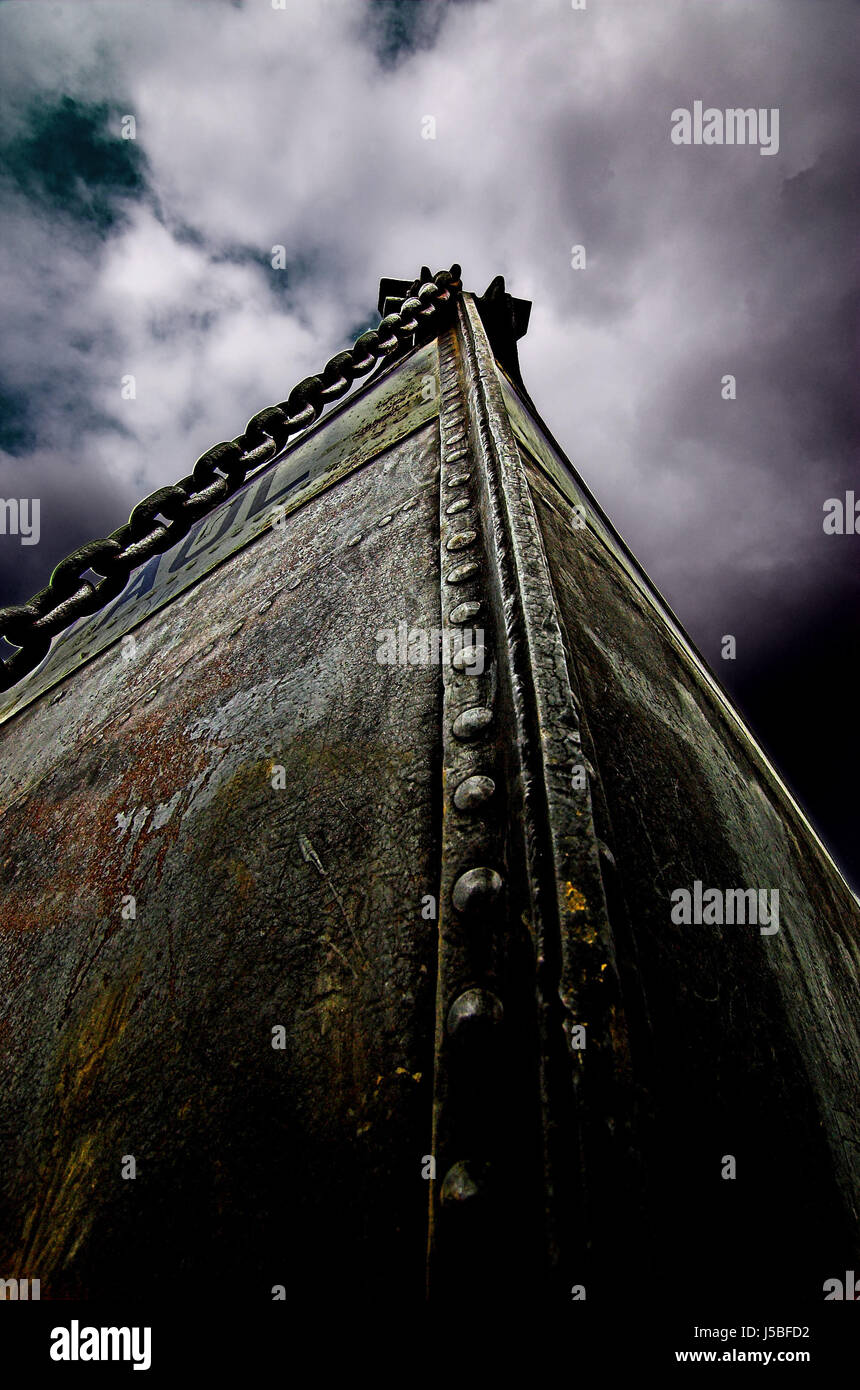 Rivet ship hi-res stock photography and images - Alamy