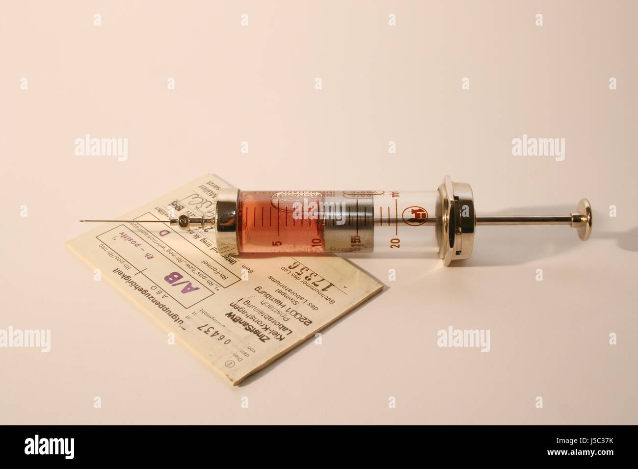 Type ab blood hi-res stock photography and images - Alamy