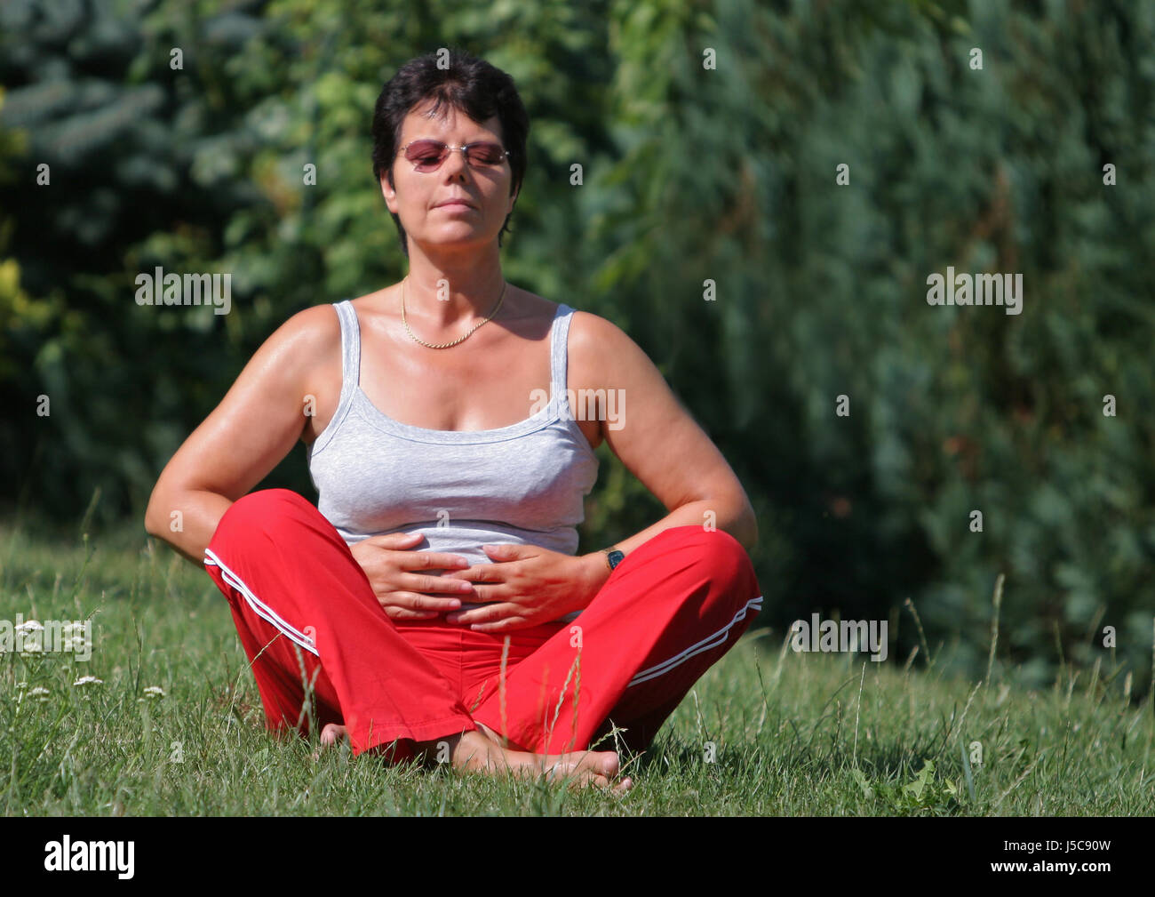 woman hand hands sport sports relaxation sporty athletic wiry pithy heavyset Stock Photo
