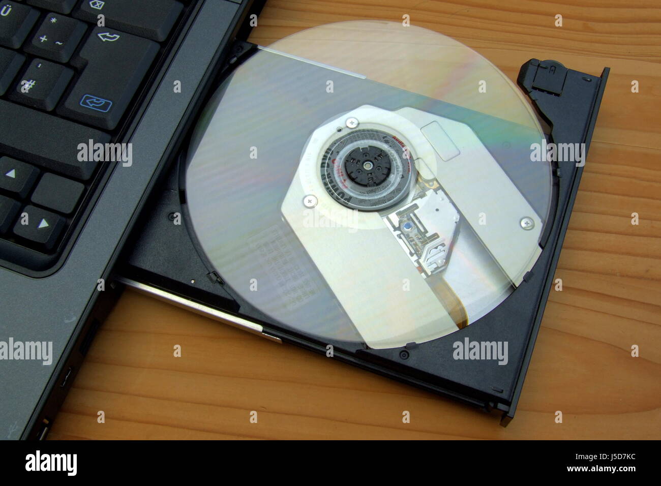 laptop notebook computers computer save data informations substratums ...