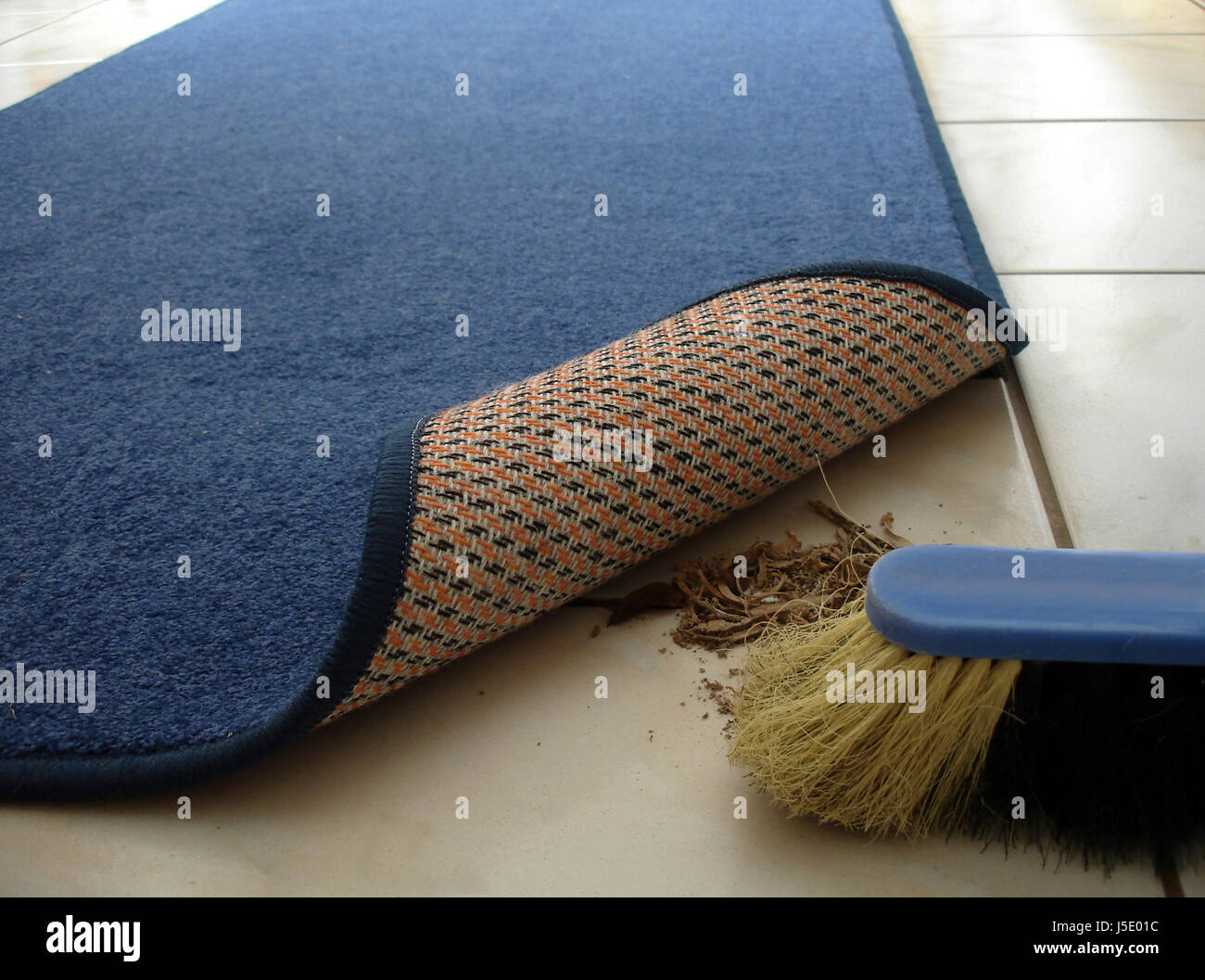 Sweep under the carpet hires stock photography and images Alamy