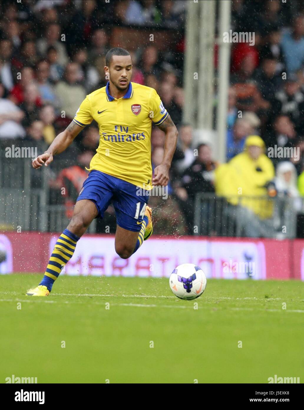 THEO WALCOTT ARSENAL FC ARSENAL FC FULHAM CRAVEN COTTAGE LONDON ENGLAND