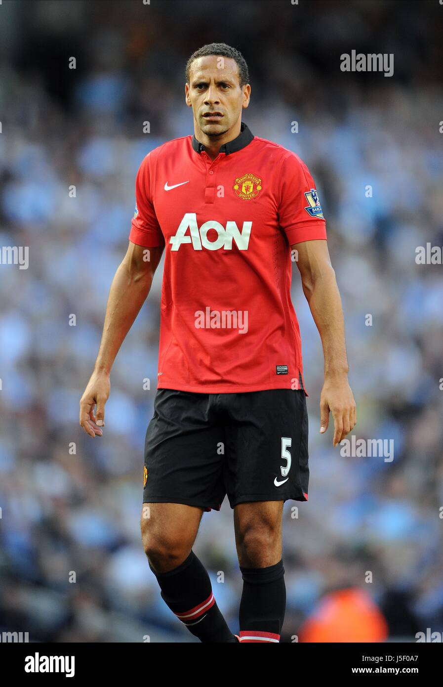 RIO FERDINAND MANCHESTER UNITED FC MANCHESTER UNITED FC ETIHAD STADIUM