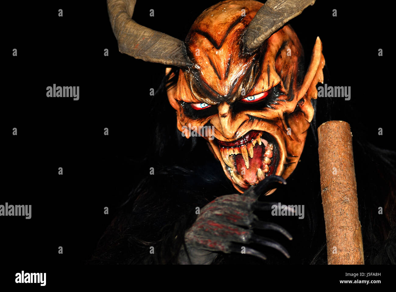 Werewolf monster hi-res stock photography and images - Page 13 - Alamy