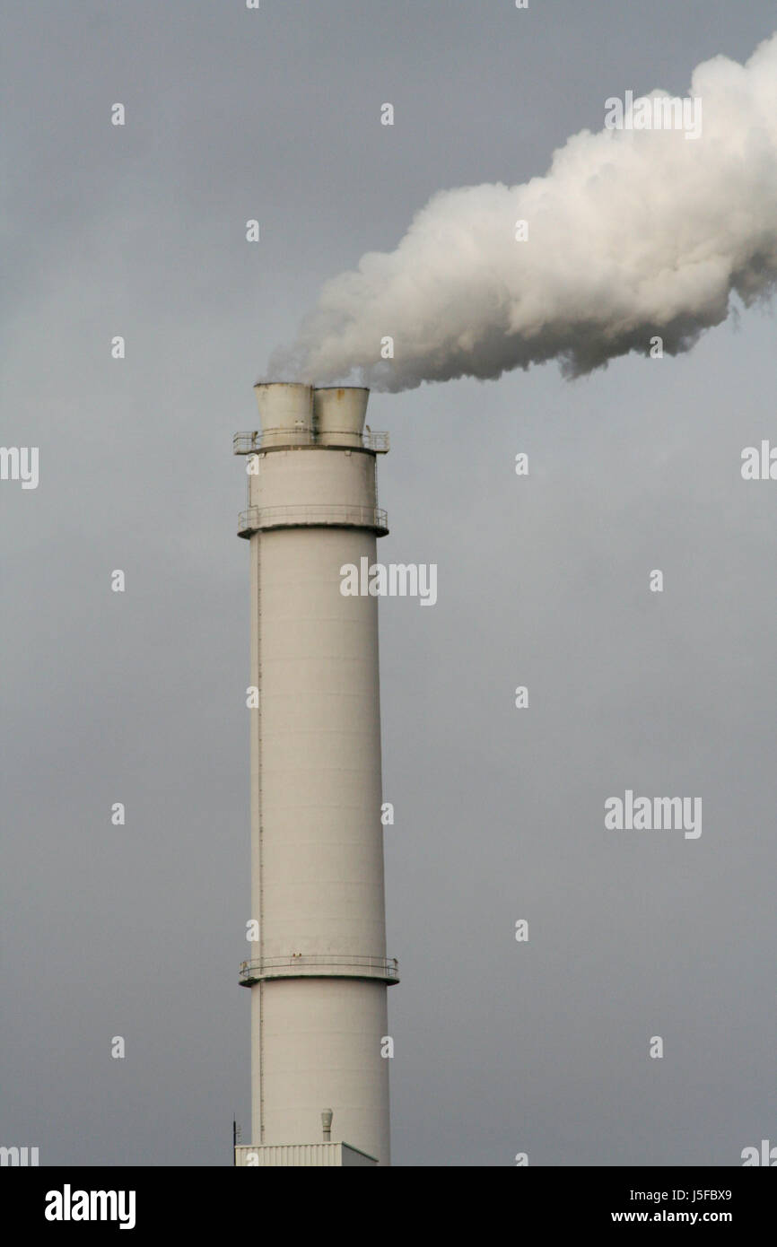 smoke smoking smokes fume upwards environment enviroment industry cloud