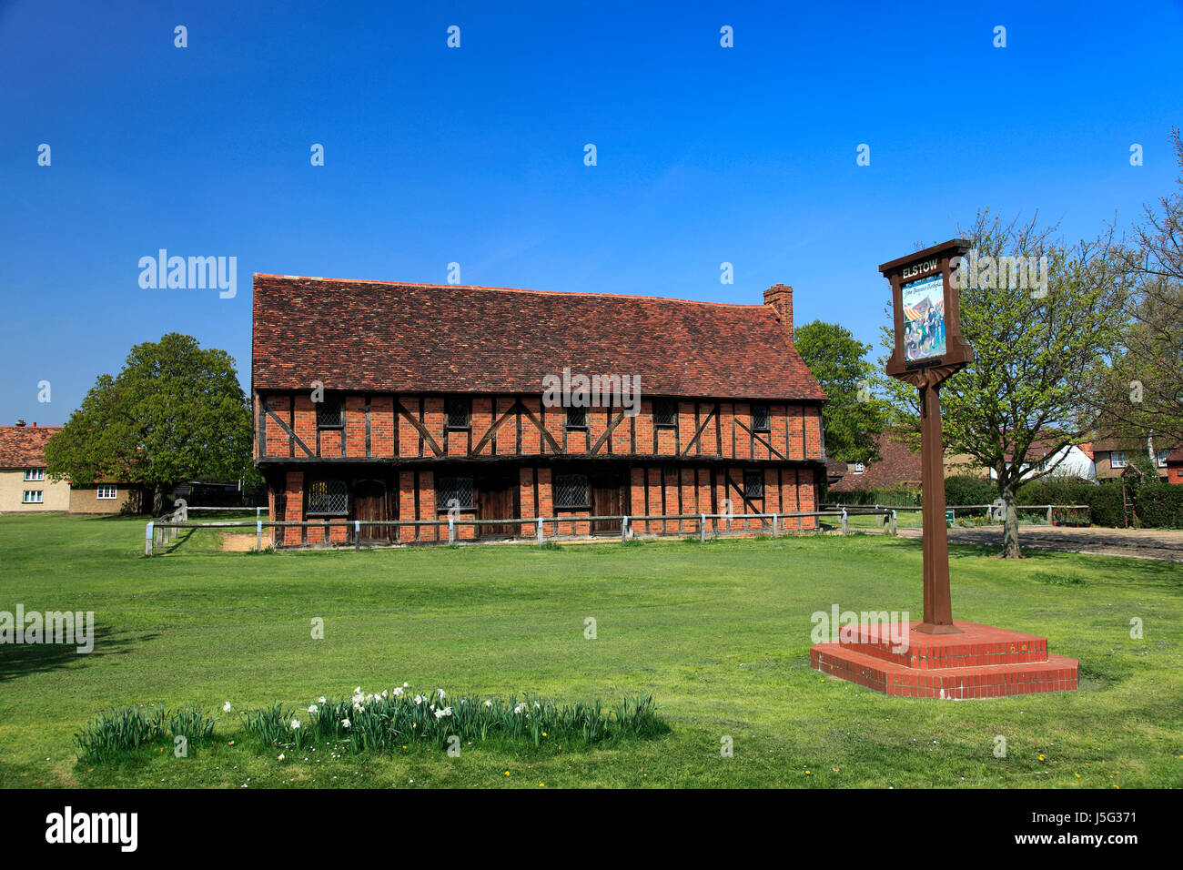 Spring, the Moot Hall; Elstow village; John Bunyans birthplace; Bedfordshire, England, UK Stock Photo