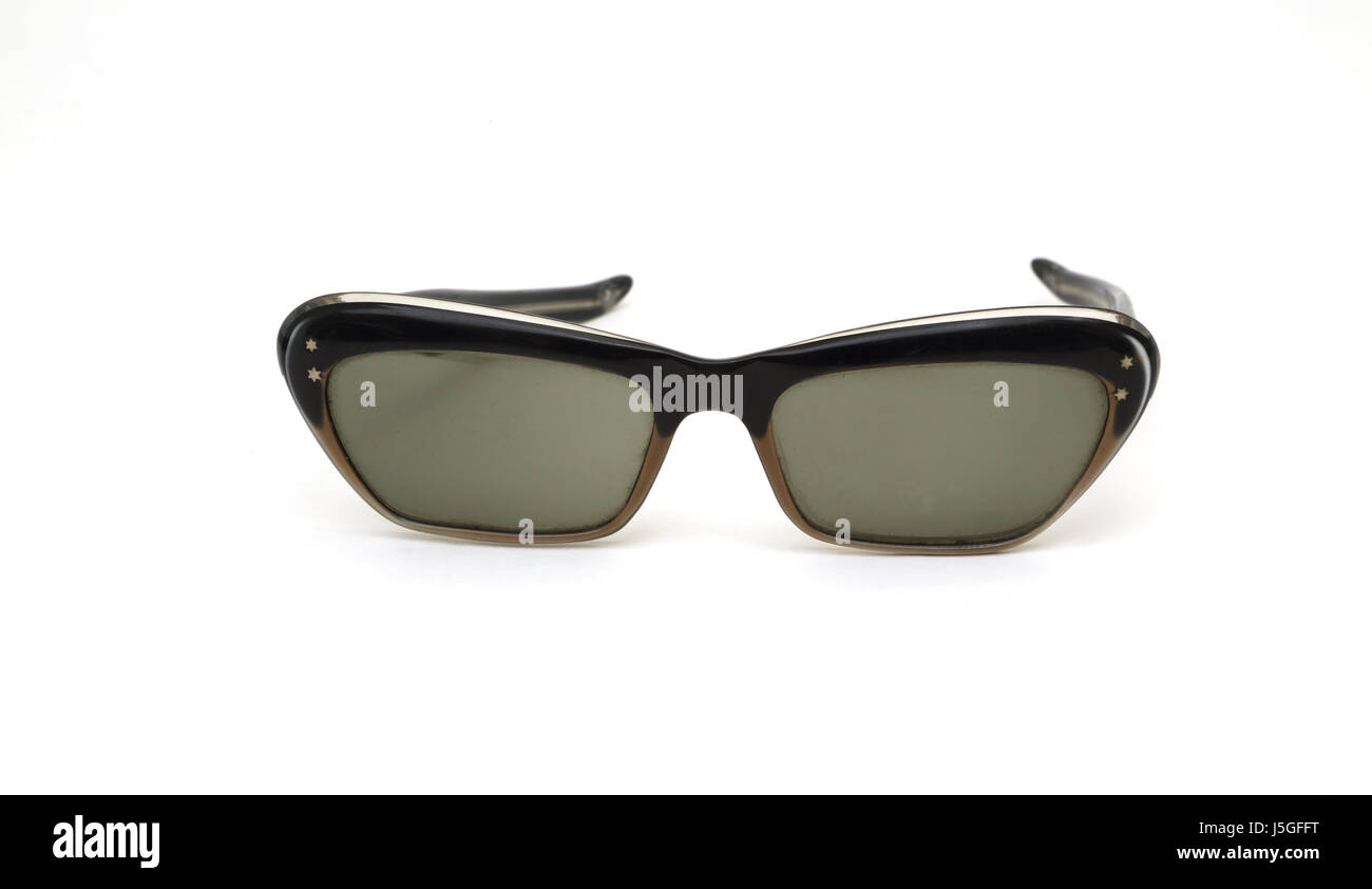 1950s sunglasses hi-res stock photography and images - Alamy 1950s sunglasses hi-res stock photography and images - Alamy