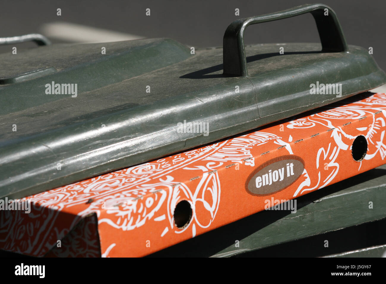 green trash pizza box mull refuse barrel garbage collection trash can