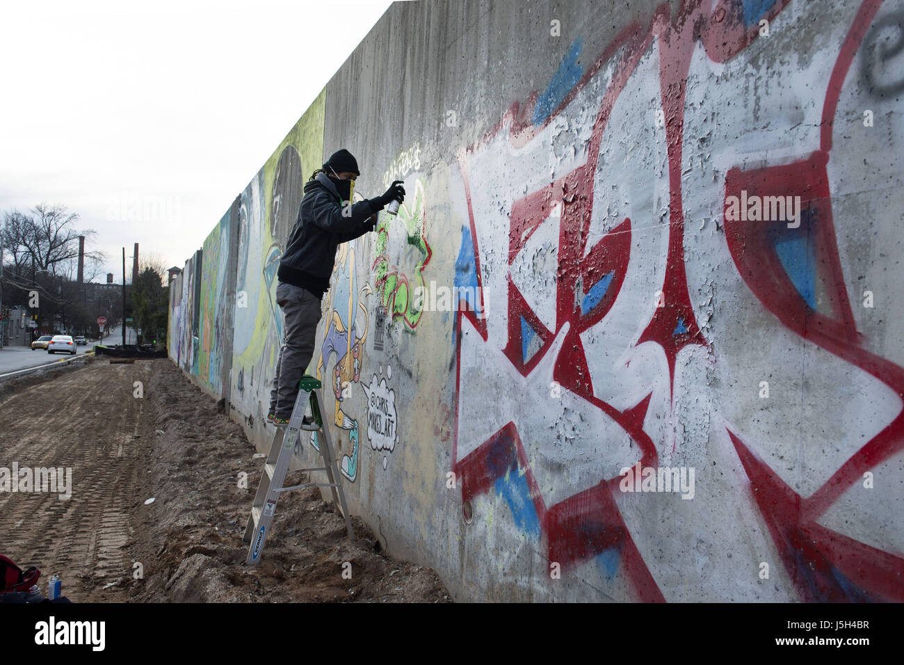 January 27, 2017 - Atlanta, GA - An urban artist who uses the name 'Dap ...