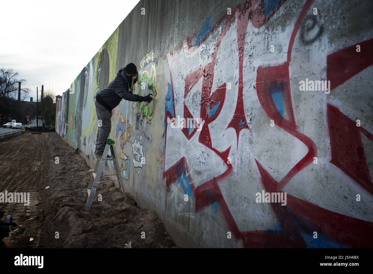 January 27, 2017 - Atlanta, GA - An urban artist who uses the name 'Dap ...