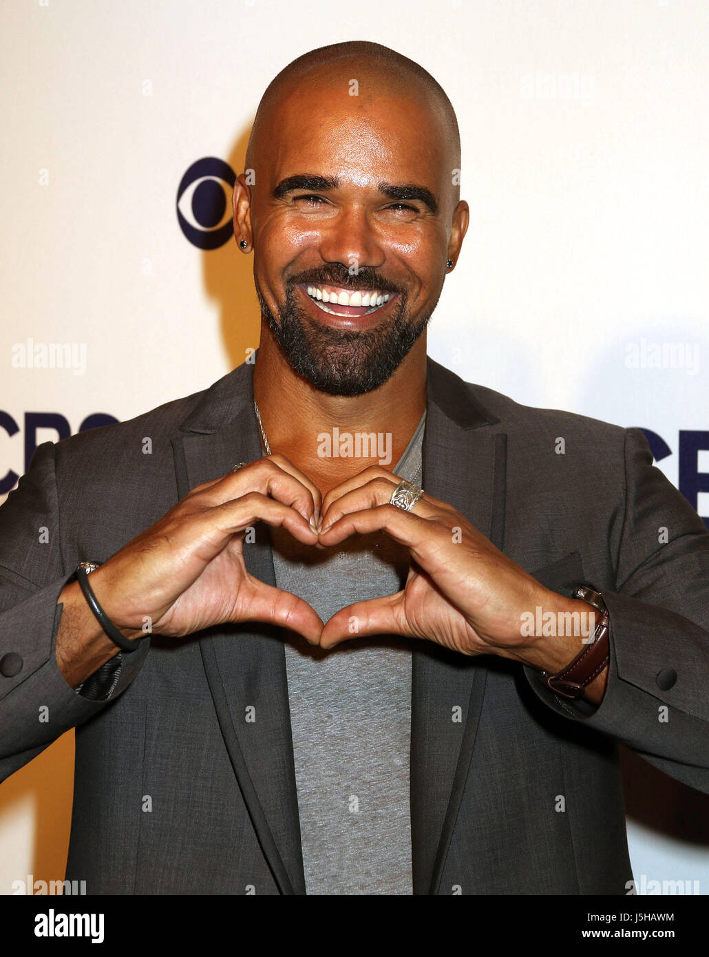 Actor Shemar Moore Actor Shemar Moore Shows Off His New Stunning