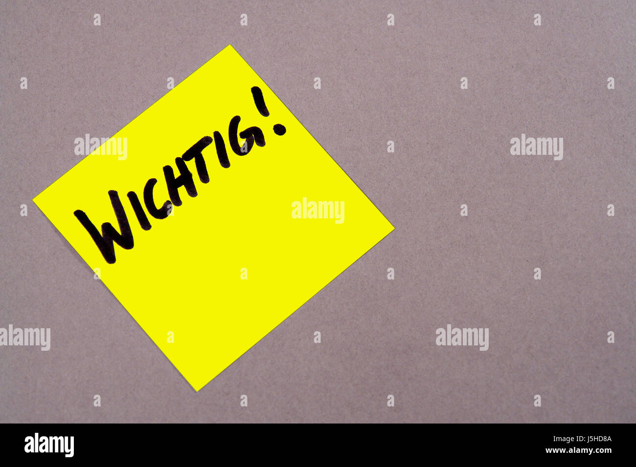 office note memo slip important attention hint message warning endorsement Stock Photo Alamy