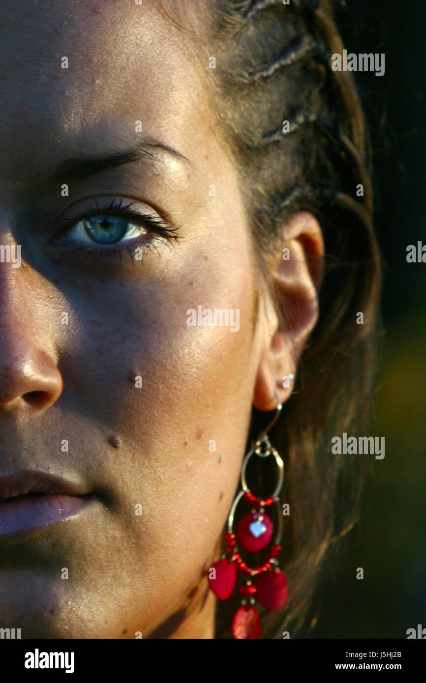 woman face portrait hairs dapper accosting pretty prettily prettier ravishing Stock Photo