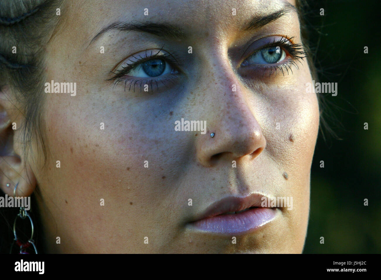 woman face portrait dapper accosting pretty prettily prettier ravishing Stock Photo