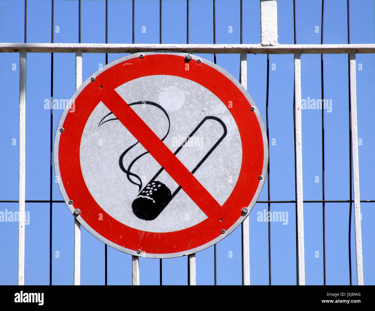 sign signal smoke smoking smokes fume law cancer politics cancer of the lung Stock Photo