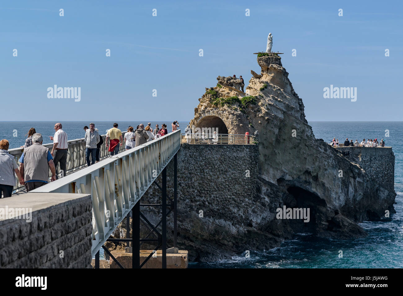 Rocher De La Vierge And Bridge Of Eiffel Of Biarritz Aquitaine France Europe Stock Photo Alamy Rocher De La Vierge And Bridge Of Eiffel Of Biarritz Aquitaine France Europe Stock Photo Alamy