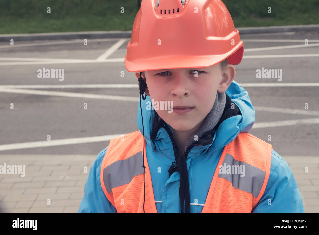 helmet for 10 year old boy