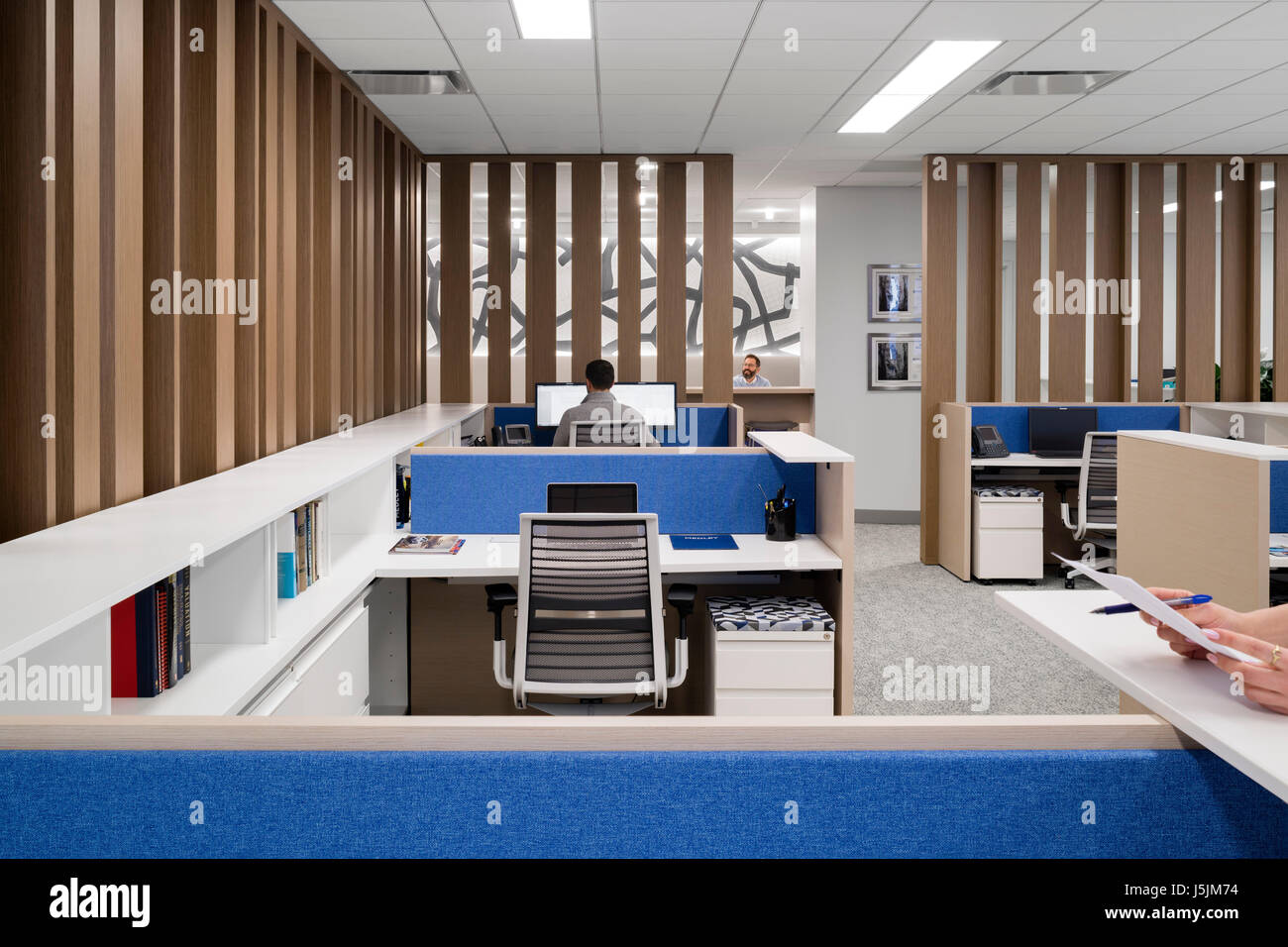 Semi enclosed space office design hires stock photography and images