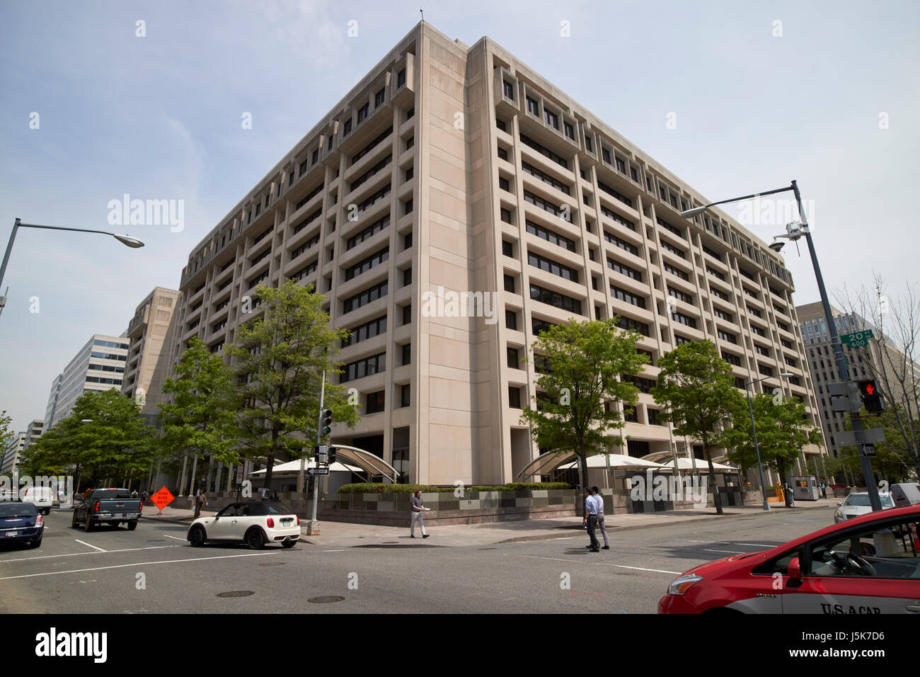 International monetary fund headquarters building imf hq Washington DC USA Stock Photo