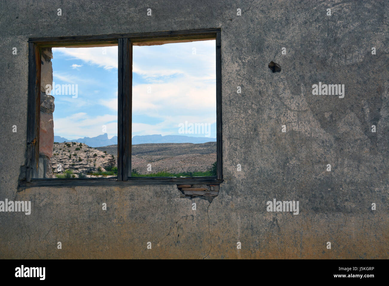 Ruins of one of the Langford motor lodges at the Hot Springs Trail with