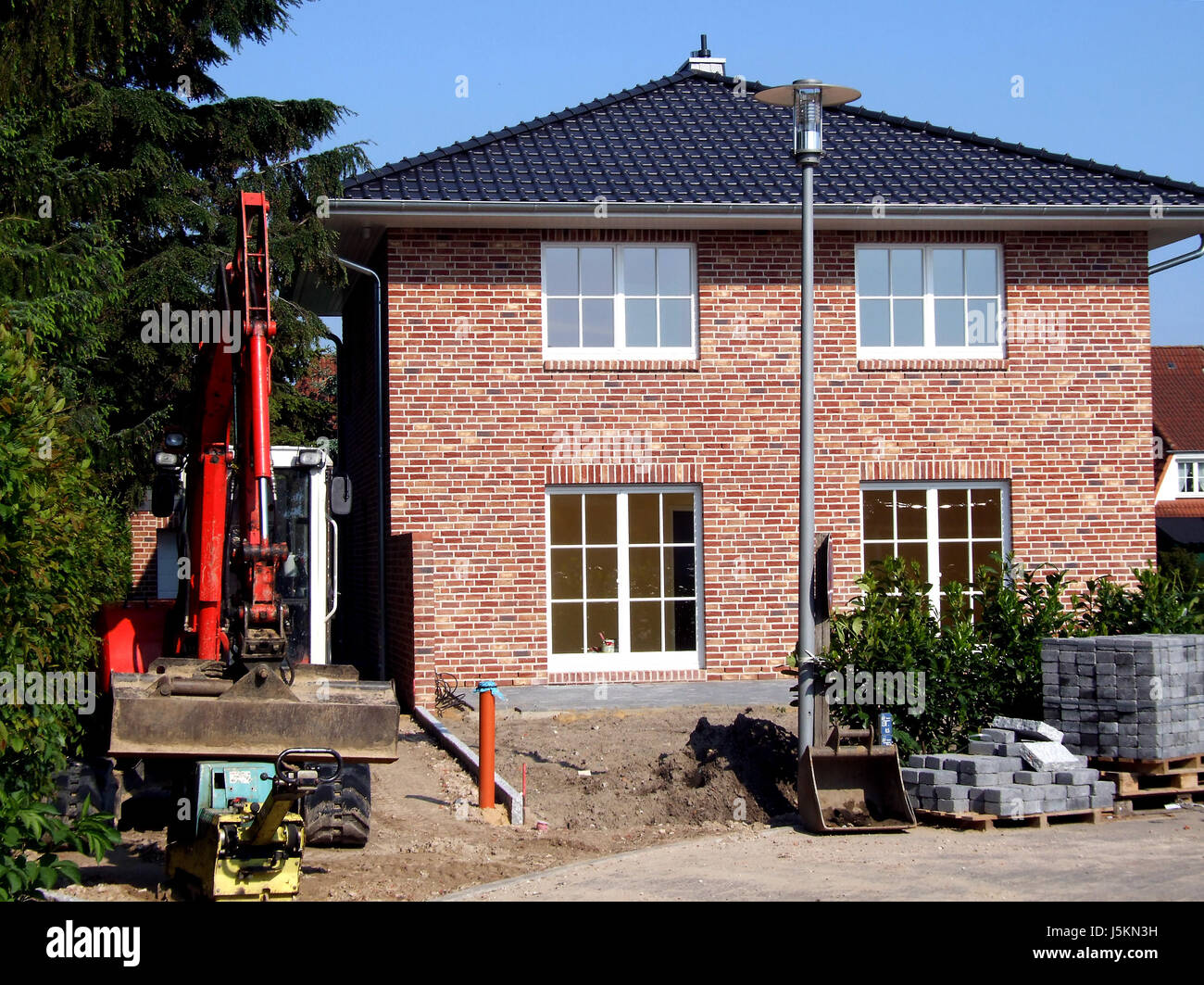 House building dredger new hi-res stock photography and images - Alamy